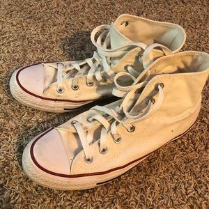 Size 8 White converse
